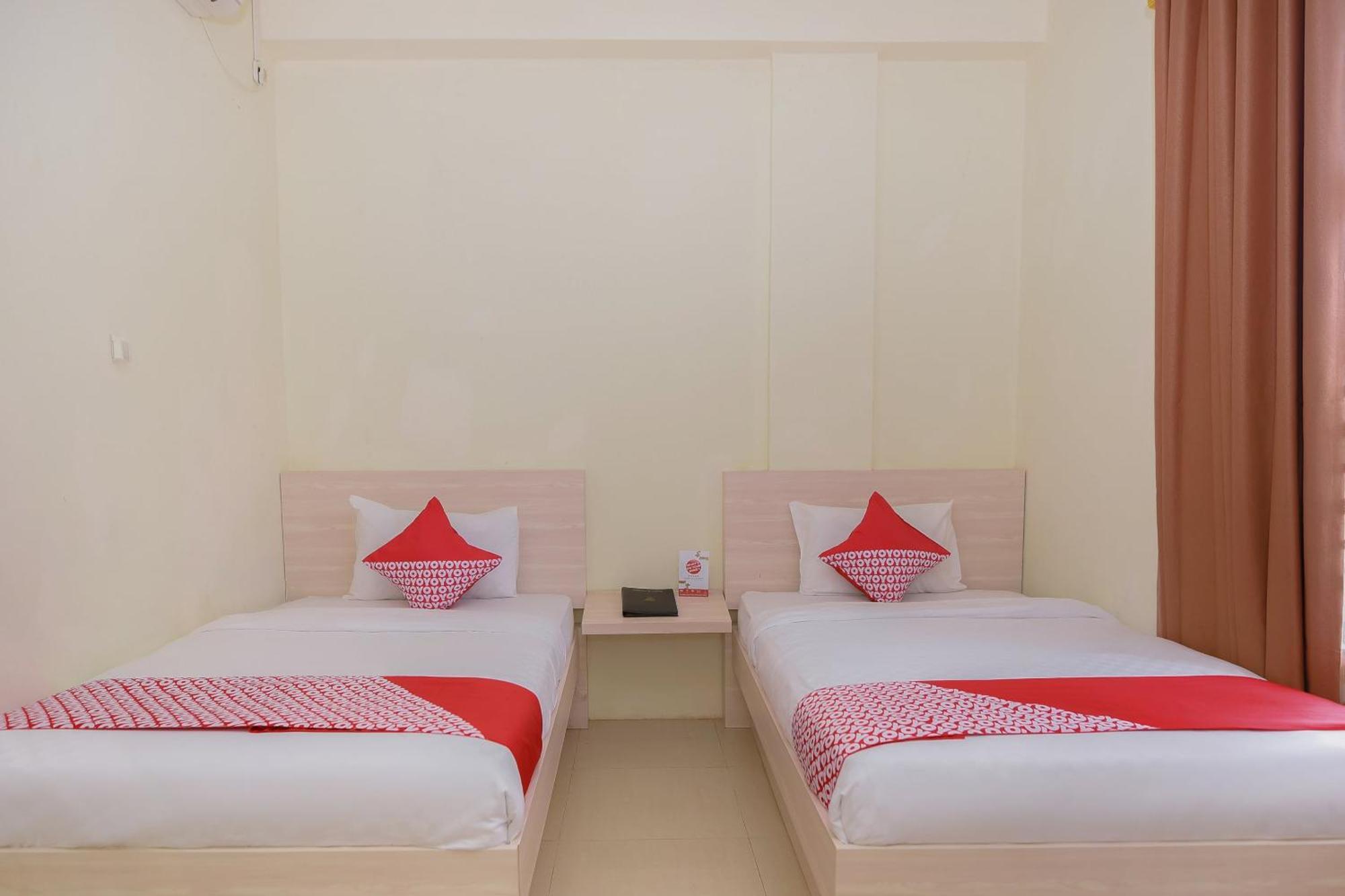 בנדה אקה Capital O 854 Ub Caisar Hotel מראה חיצוני תמונה
