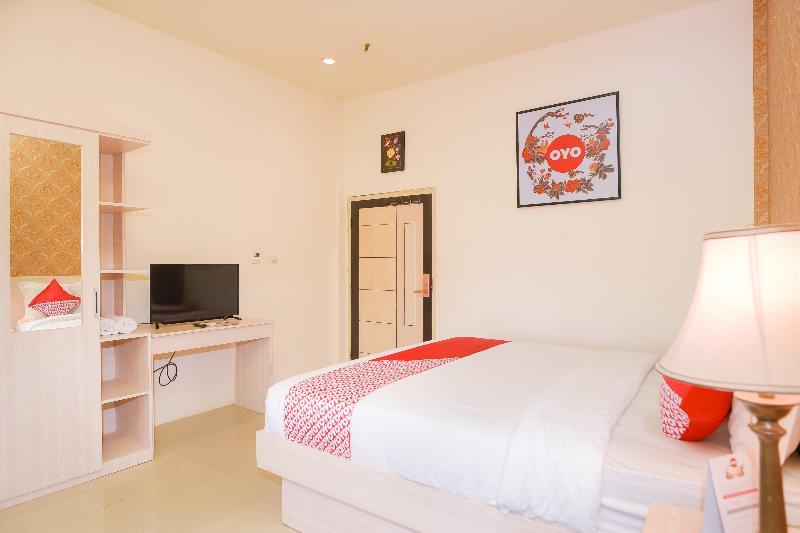 בנדה אקה Capital O 854 Ub Caisar Hotel מראה חיצוני תמונה